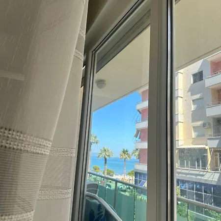 Lägenhet Seaview Escape, Lungomare