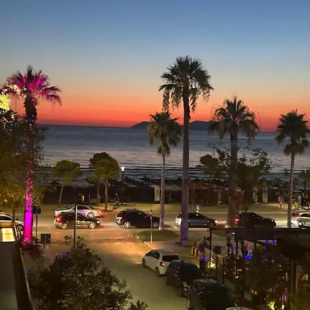 Seaview Escape, Lungomare Lägenhet *